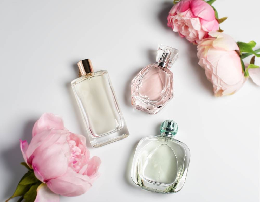 zataru Cara Mudah Bedakan Parfum Original dengan yang Palsu(1)